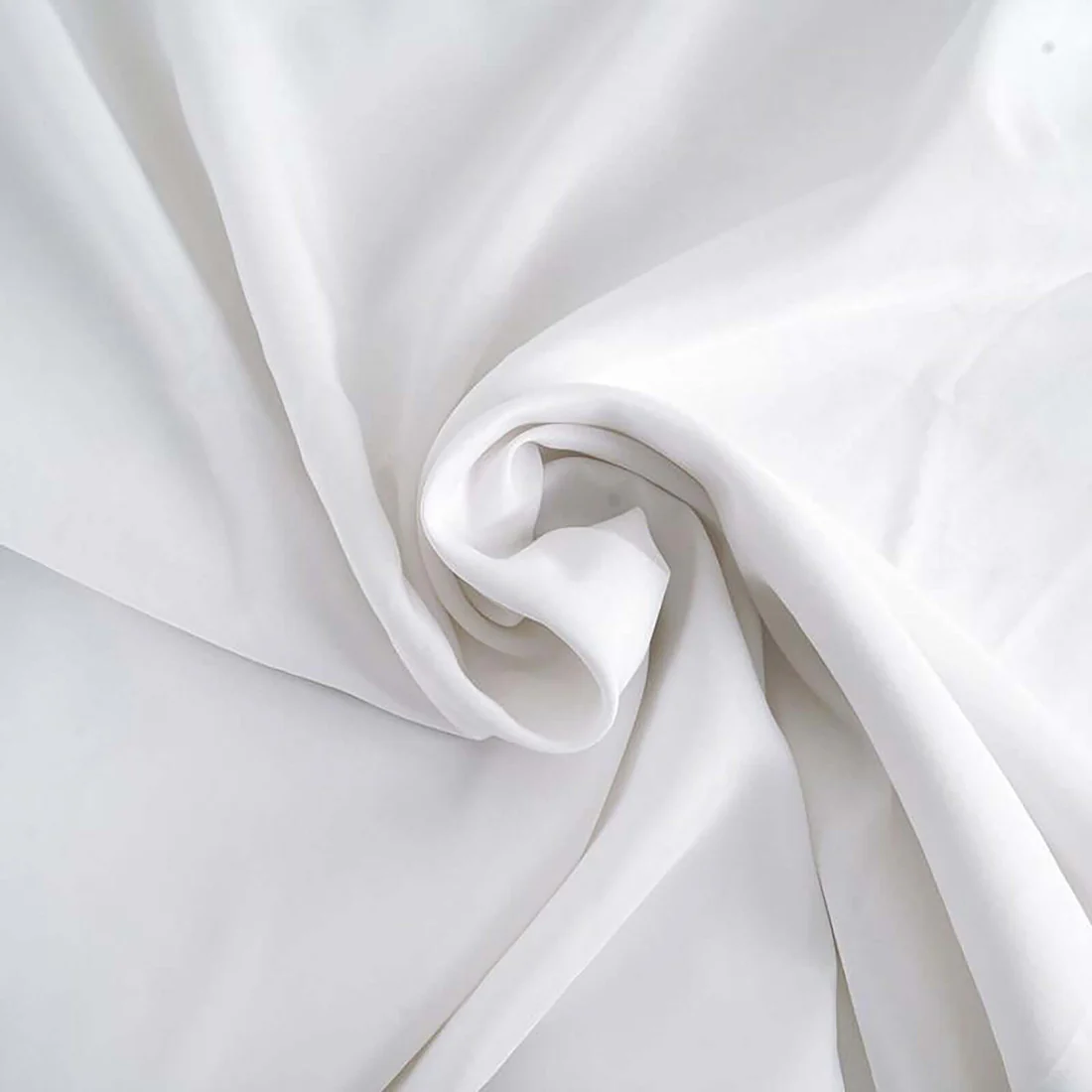 White Polyester Tablecloth - 90