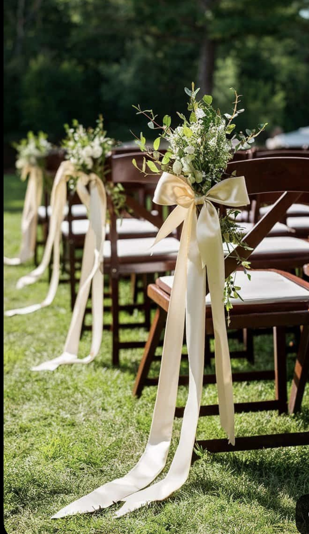 Aisle Chair Decor